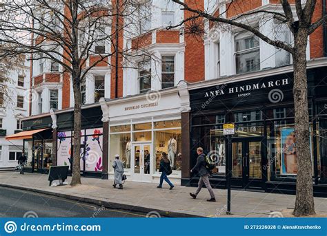 shops in sloane square london.